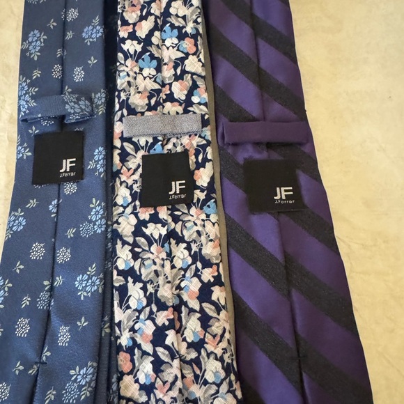 Classy Lot of Three JF Ferrar 58” Stylish Men’s Ties - Picture 9 of 16